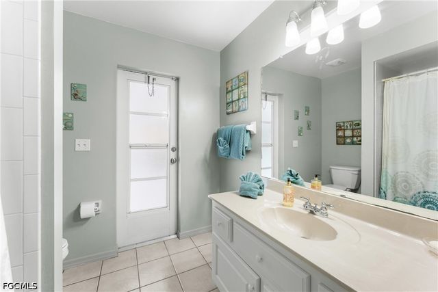 3931 Pelican BLVD, Cape Coral, FL 33914