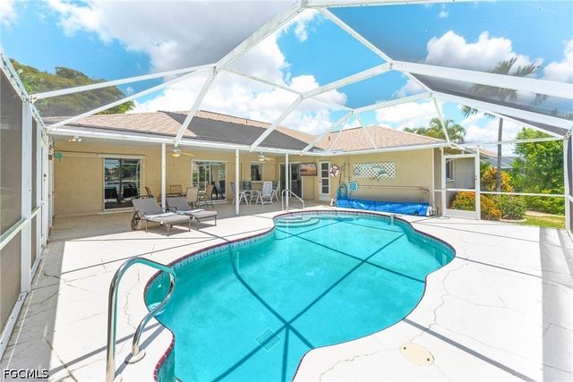 3931 Pelican BLVD, Cape Coral, FL 33914