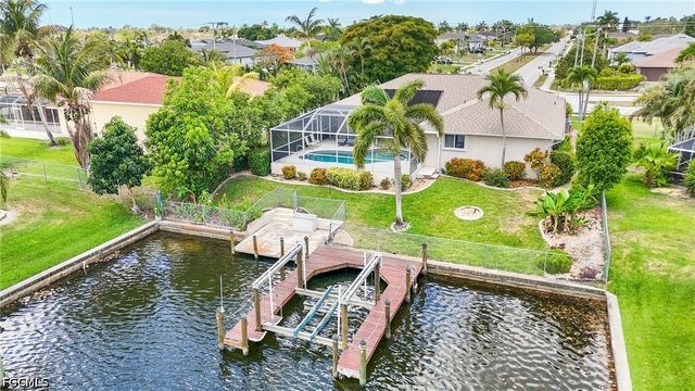 3931 Pelican BLVD, Cape Coral, FL 33914