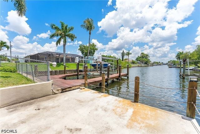 3931 Pelican BLVD, Cape Coral, FL 33914