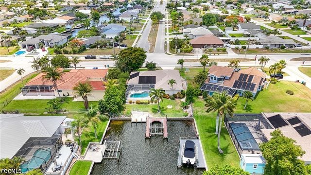 3931 Pelican BLVD, Cape Coral, FL 33914