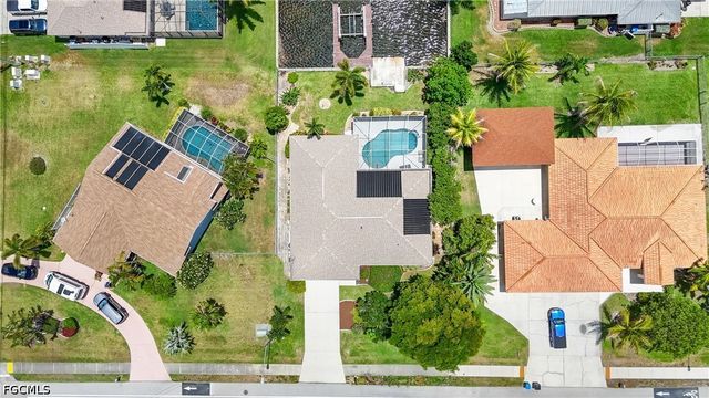 3931 Pelican BLVD, Cape Coral, FL 33914