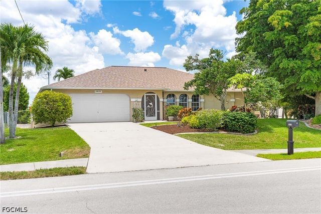 3931 Pelican BLVD, Cape Coral, FL 33914