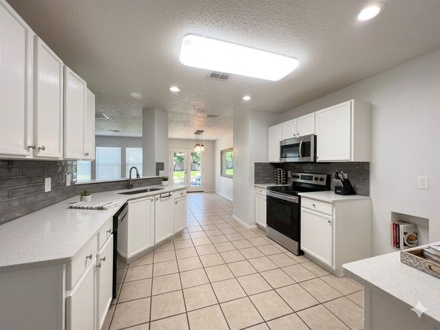 4405 Centennial Court, Fort Worth, TX 76244