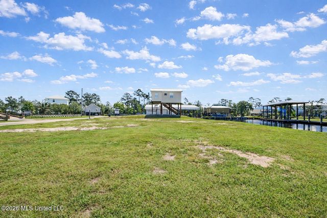 Hawaii Street, Bay Saint Louis, MS 39520