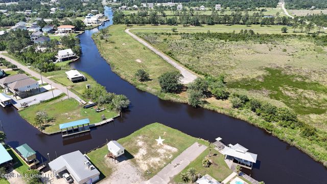 Hawaii Street, Bay Saint Louis, MS 39520