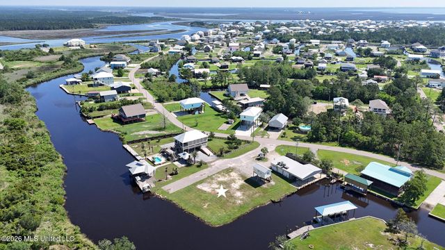 Hawaii Street, Bay Saint Louis, MS 39520