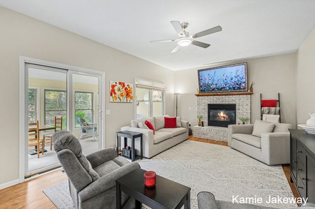 10858 Wildwood Drive, Eureka Twp, MI 48838