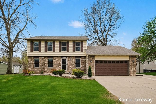 10858 Wildwood Drive, Eureka Twp, MI 48838