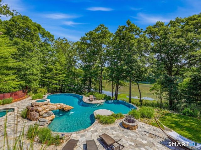 76 Sachem Head Road, Guilford, CT 06437
