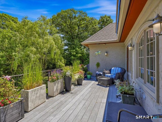 76 Sachem Head Road, Guilford, CT 06437