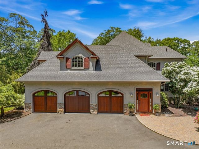 76 Sachem Head Road, Guilford, CT 06437