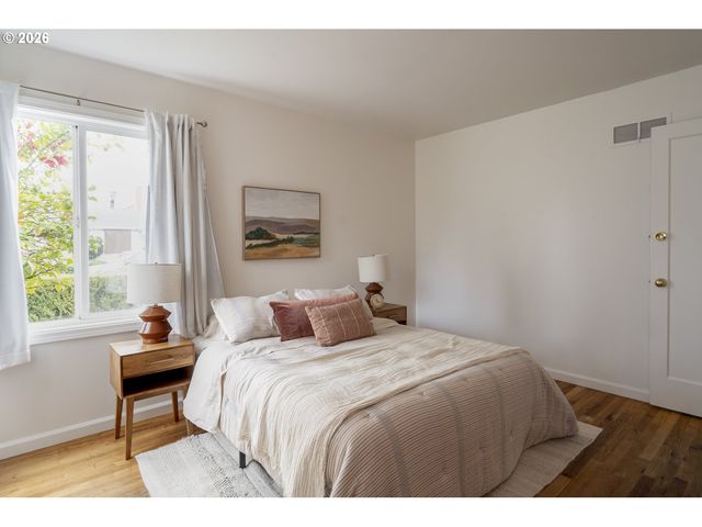 3117 Se 81ST Ave, Portland, OR 97206