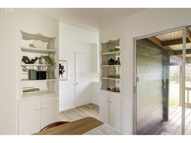 3117 Se 81ST Ave, Portland, OR 97206