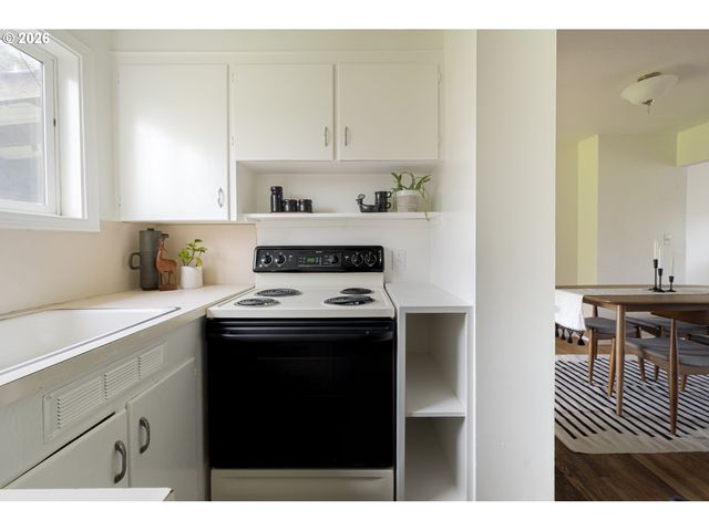 3117 Se 81ST Ave, Portland, OR 97206