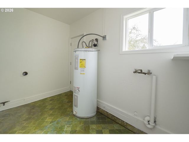 3117 Se 81ST Ave, Portland, OR 97206