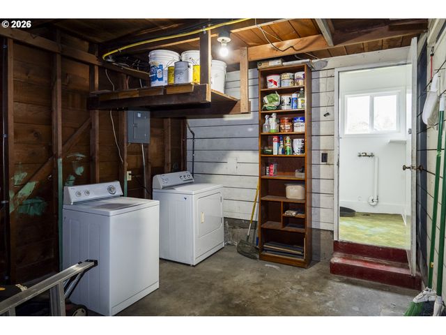 3117 Se 81ST Ave, Portland, OR 97206