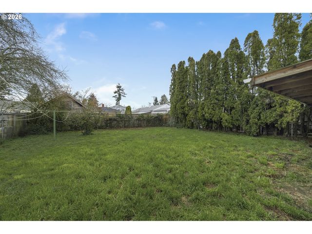 3117 Se 81ST Ave, Portland, OR 97206