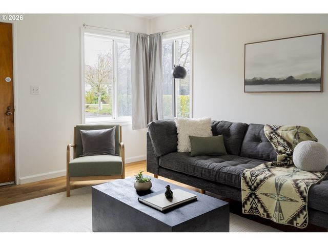 3117 Se 81ST Ave, Portland, OR 97206