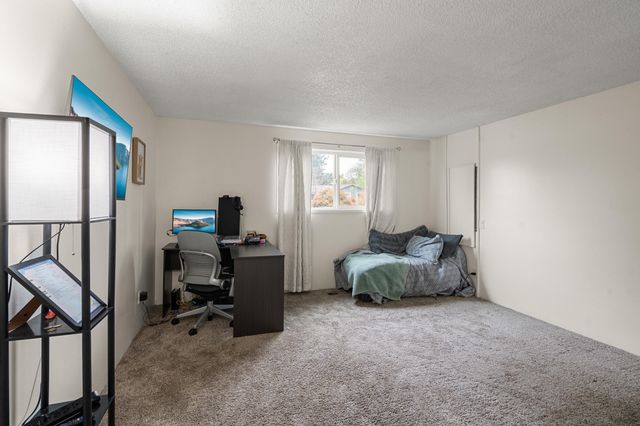 317 Highland Drive, Medford, OR 97504