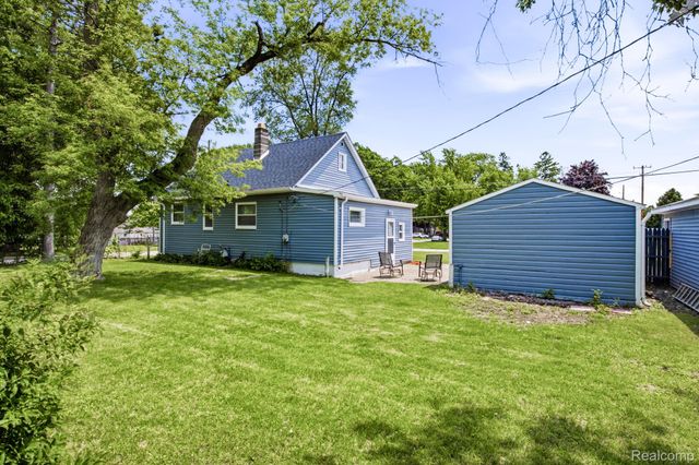 2007 Hancock Street, Port Huron, MI 48060