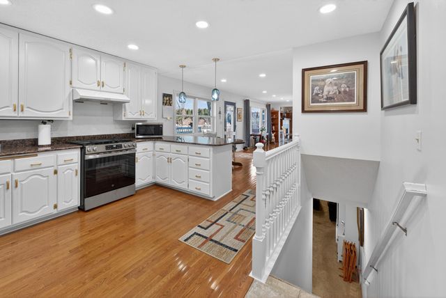 30620 Akerson Street, Lindstrom, MN 55045