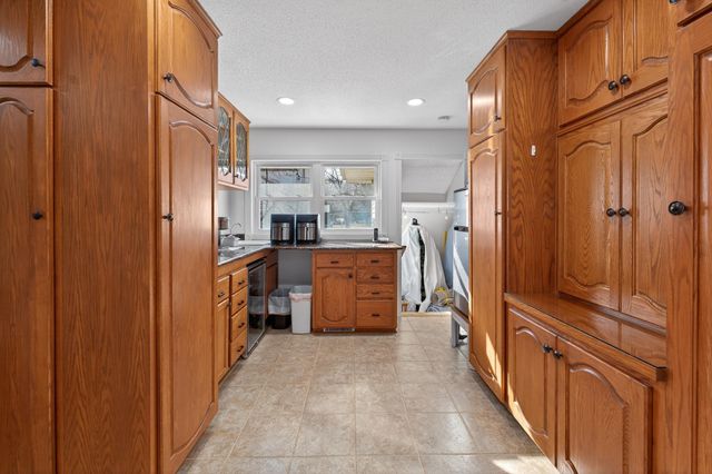 30620 Akerson Street, Lindstrom, MN 55045