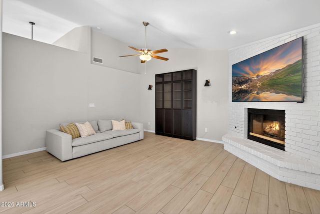2241 E HERMOSA VISTA Drive, Mesa, AZ 85213