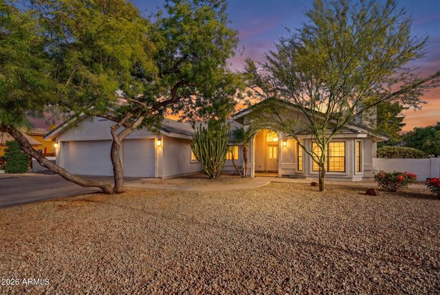 2241 E HERMOSA VISTA Drive, Mesa, AZ 85213