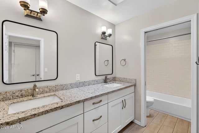 2241 E HERMOSA VISTA Drive, Mesa, AZ 85213
