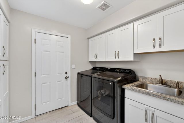 2241 E HERMOSA VISTA Drive, Mesa, AZ 85213