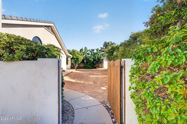 2241 E HERMOSA VISTA Drive, Mesa, AZ 85213