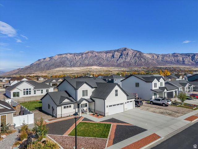 2440 W 2900 N, Farr West, UT 84404
