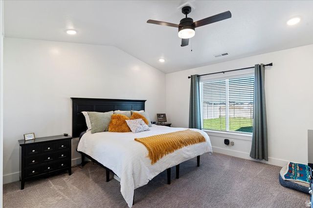 2440 W 2900 N, Farr West, UT 84404