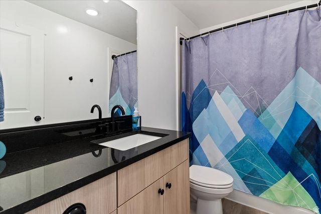 2440 W 2900 N, Farr West, UT 84404