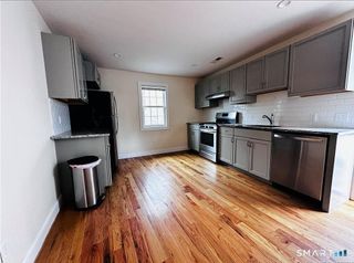 31 Brainerd Street 2, Branford, CT 06405