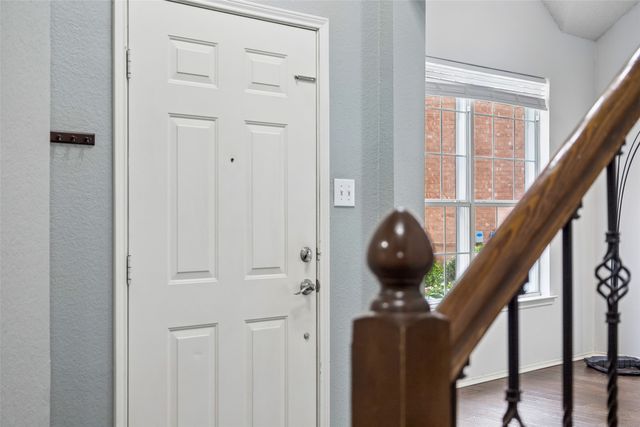 1902 Cheshire Drive, Grapevine, TX 76051