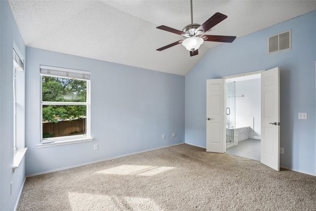 1902 Cheshire Drive, Grapevine, TX 76051