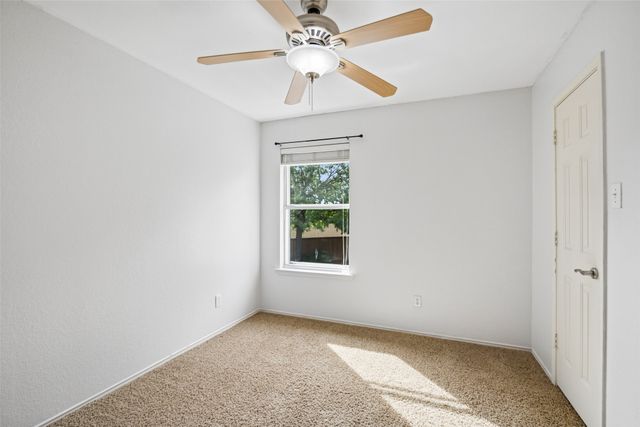 1902 Cheshire Drive, Grapevine, TX 76051
