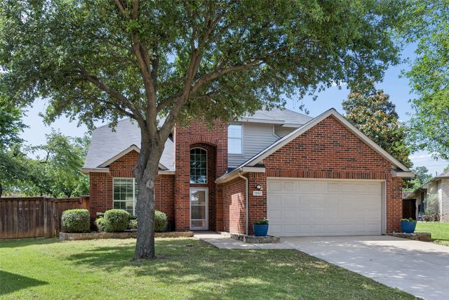 1902 Cheshire Drive, Grapevine, TX 76051