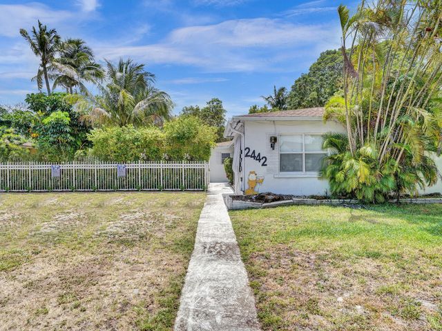 2442 Garfield Street 4, Hollywood, FL 33020