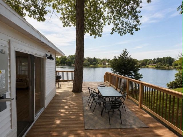 N4504 Anthony Island, Hustisford, WI 53034