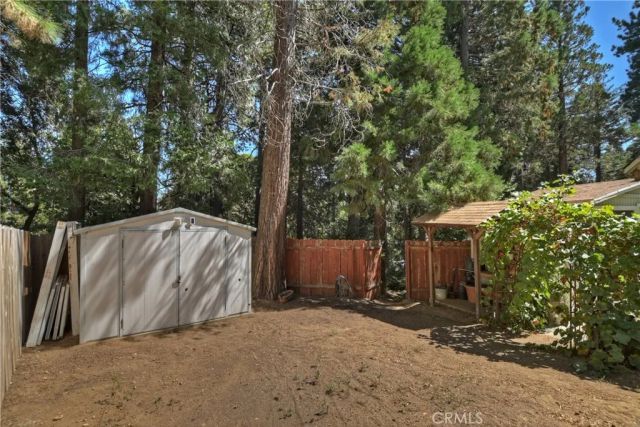 22911 Crest Forest Drive, Crestline, CA 92325