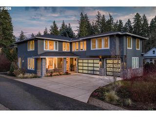15986 PARKER Rd, Lake Oswego, OR 97035