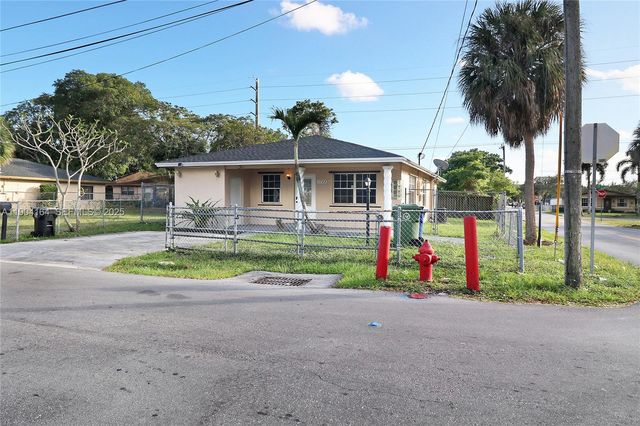 1722 NW 8th Court, Fort Lauderdale, FL 33311