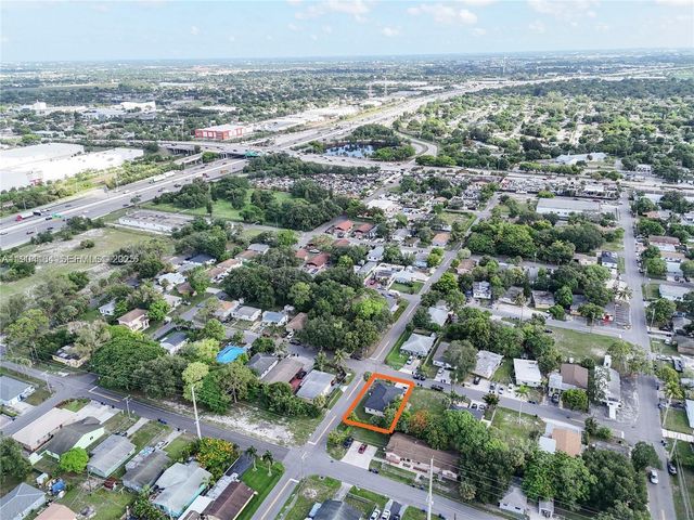 1722 NW 8th Court, Fort Lauderdale, FL 33311
