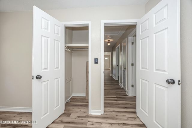 309 Teringo Circle, Ocean Springs, MS 39564