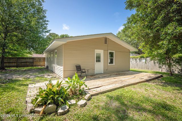 309 Teringo Circle, Ocean Springs, MS 39564