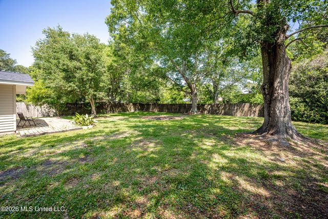 309 Teringo Circle, Ocean Springs, MS 39564