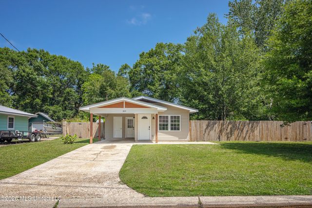 309 Teringo Circle, Ocean Springs, MS 39564